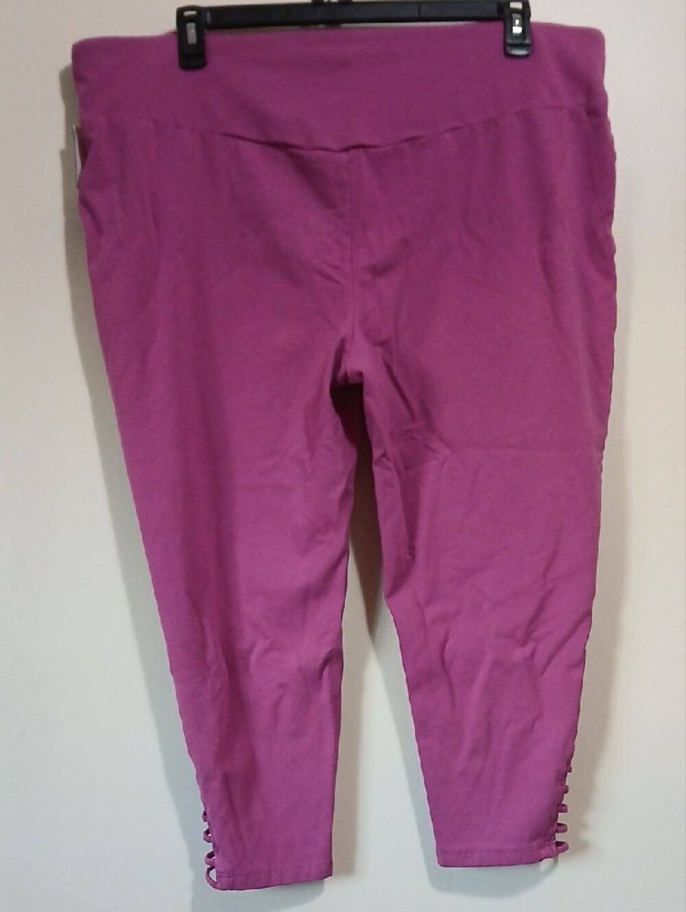 Terra & Sky Women's 3X Capri Ladder Leggings - Picture 2 of 9